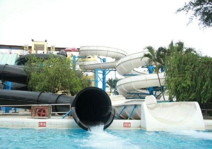 Ho Tay Water Park Hanoi4 Compressed