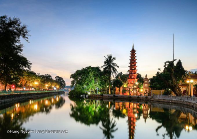 Introduction West Lake Hanoi Ho Tay Tran Quoc Pagoda4 Compressed
