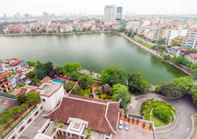 Introduction West Lake Hanoi Ho Tay5 Compressed